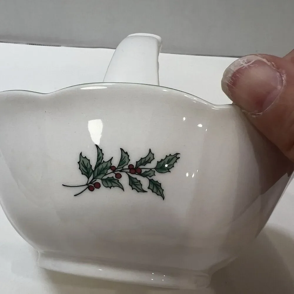 Vintage Christmas Holiday Nikko Happy Holidays Candy Nut Basket w/Handle Japan